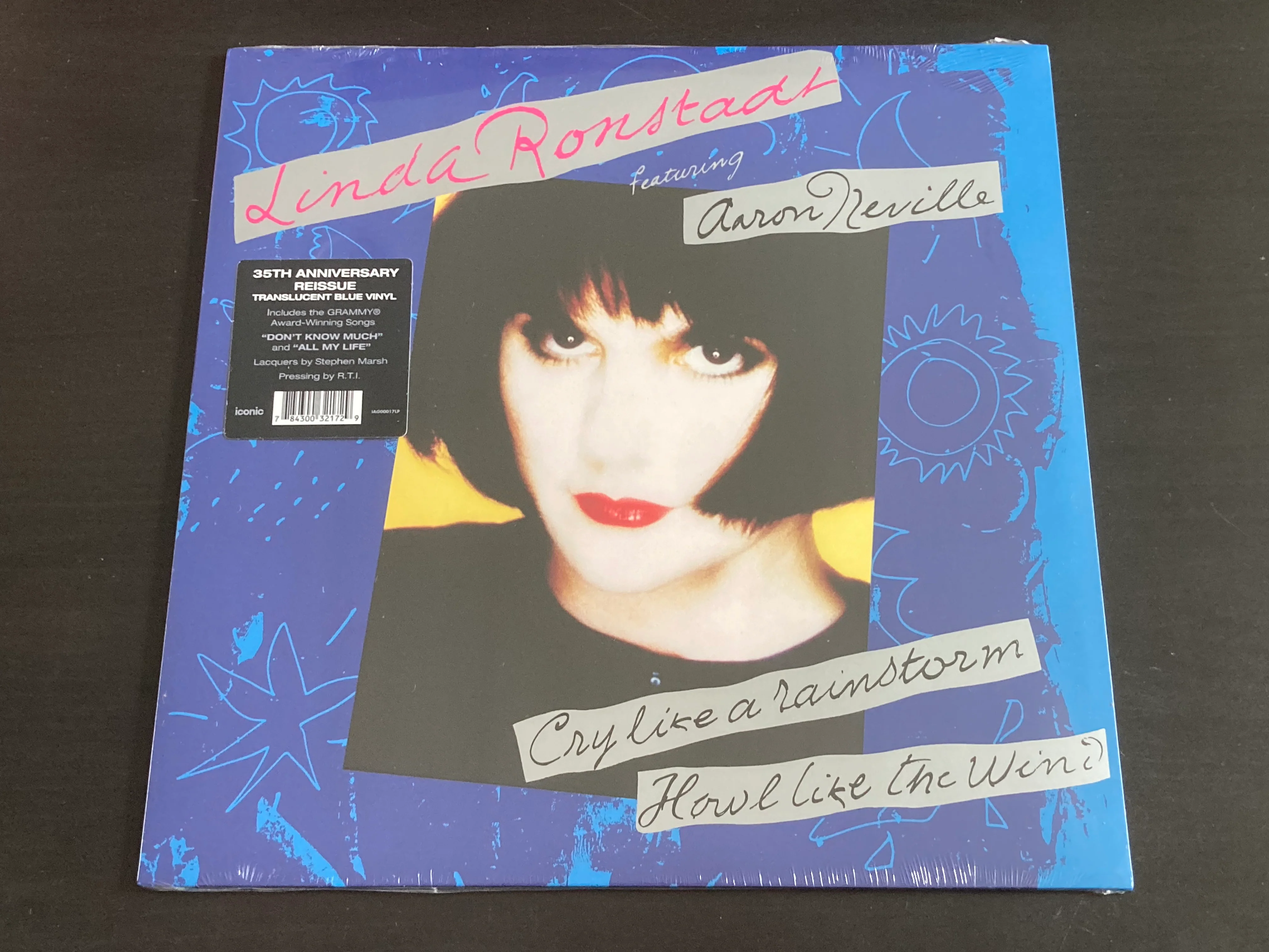 Linda Ronstadt Featuring Aaron Neville - Cry Like a Rainstorm - Howl Like the Wind - LP 33⅓rpm