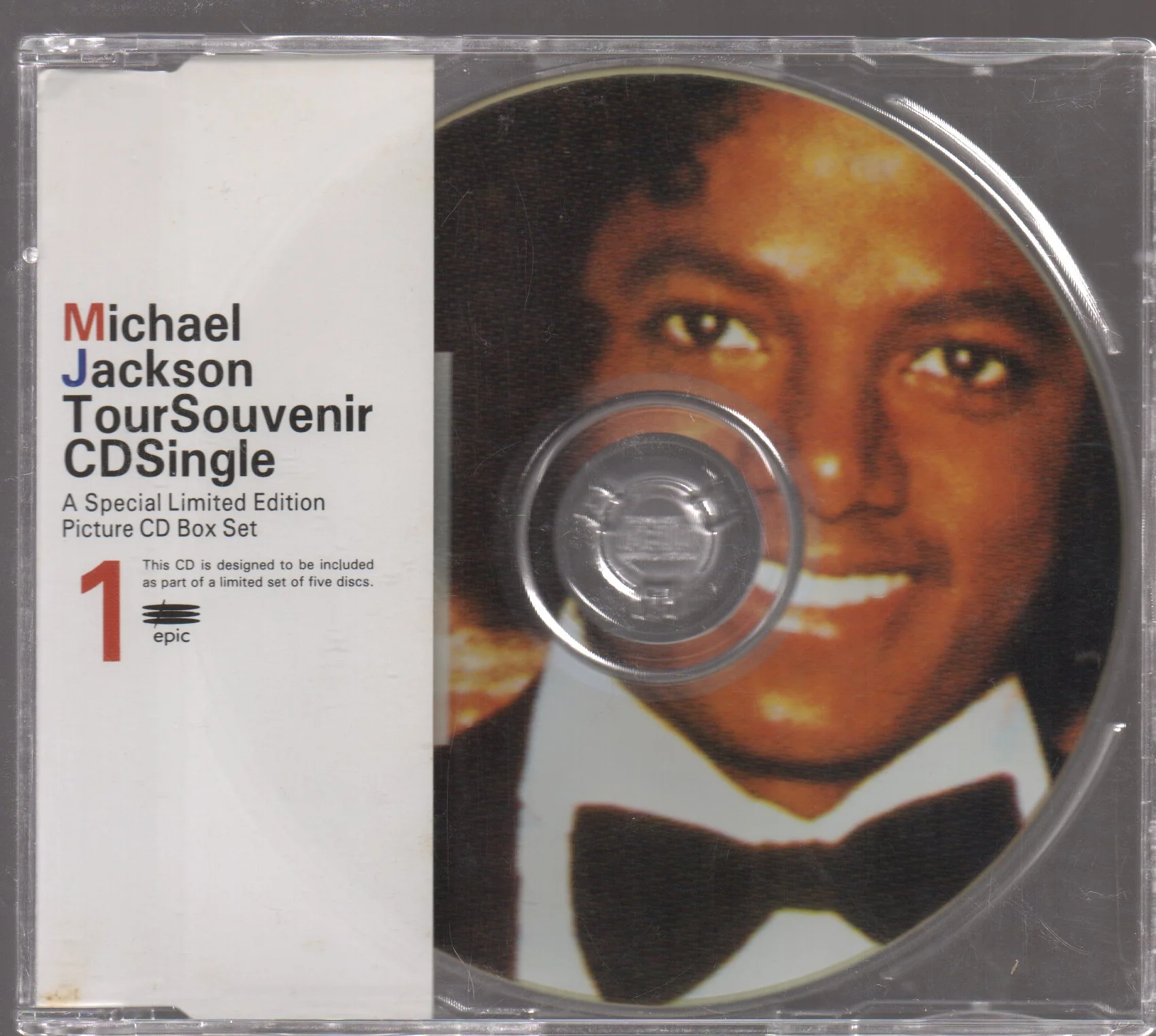 [Pre-owned] Michael Jackson - Tour Souvenir CD Single Boxset (Out Of Print) - Image 3
