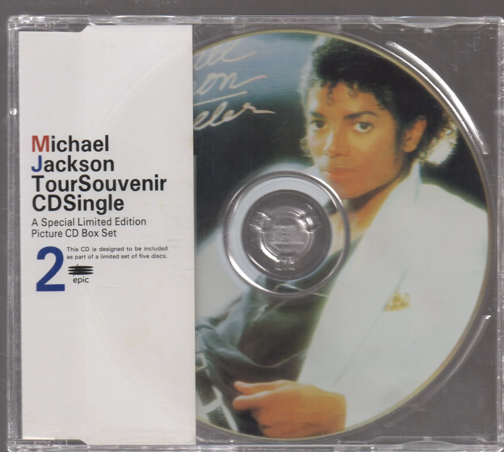 [Pre-owned] Michael Jackson - Tour Souvenir CD Single Boxset (Out Of Print) - Image 4