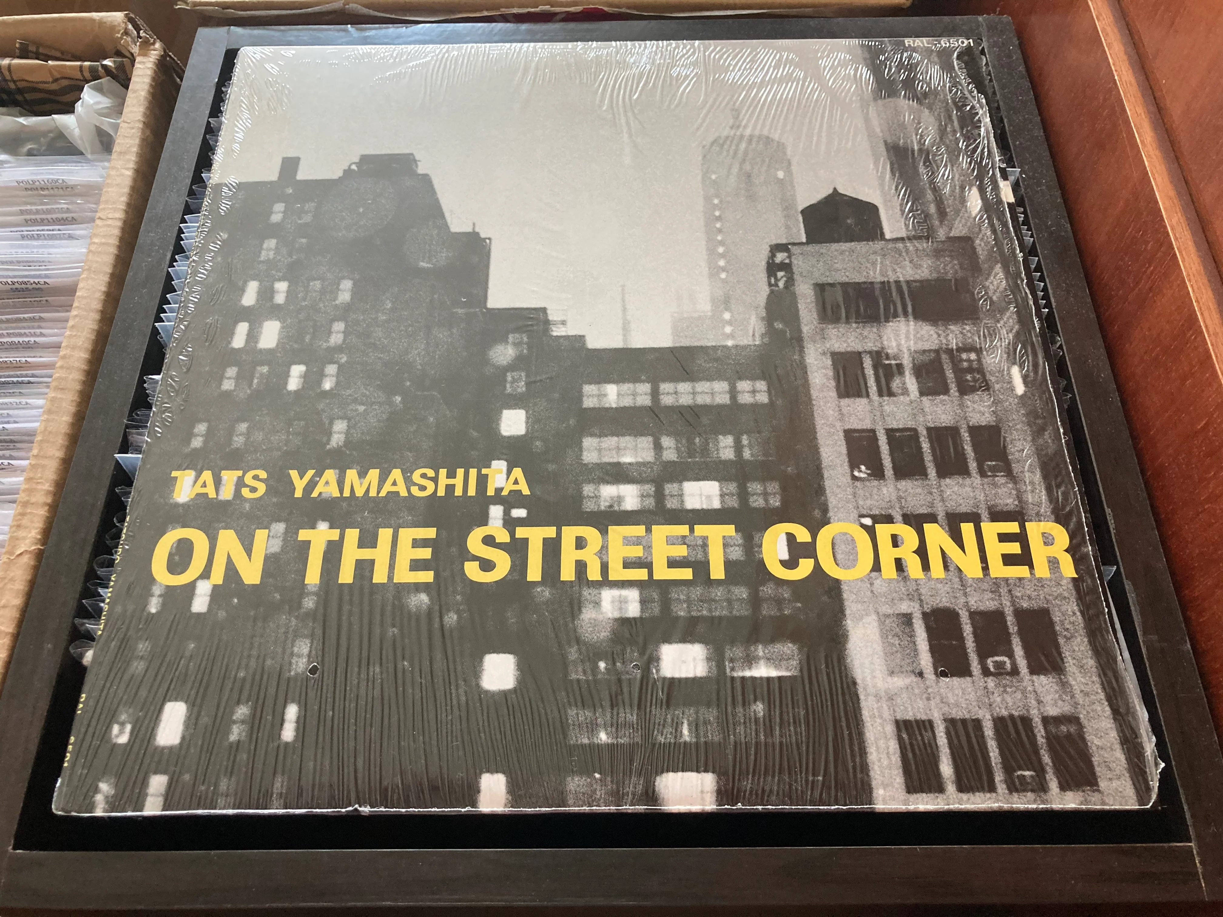 [Pre-owned] Tatsuro Yamashita - On The Street Corner LP 33⅓rpm (Out Of Print) (Graded:NM/EX)